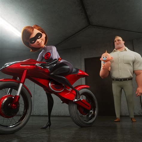 helen parr ass|'Incredibles 2' star Elastigirl is 'thicc': Why that's a good thing.